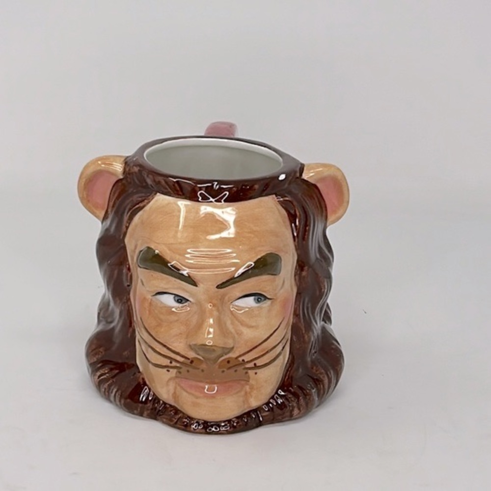 Wizard Of Oz Cowardly Lion Mug 1998